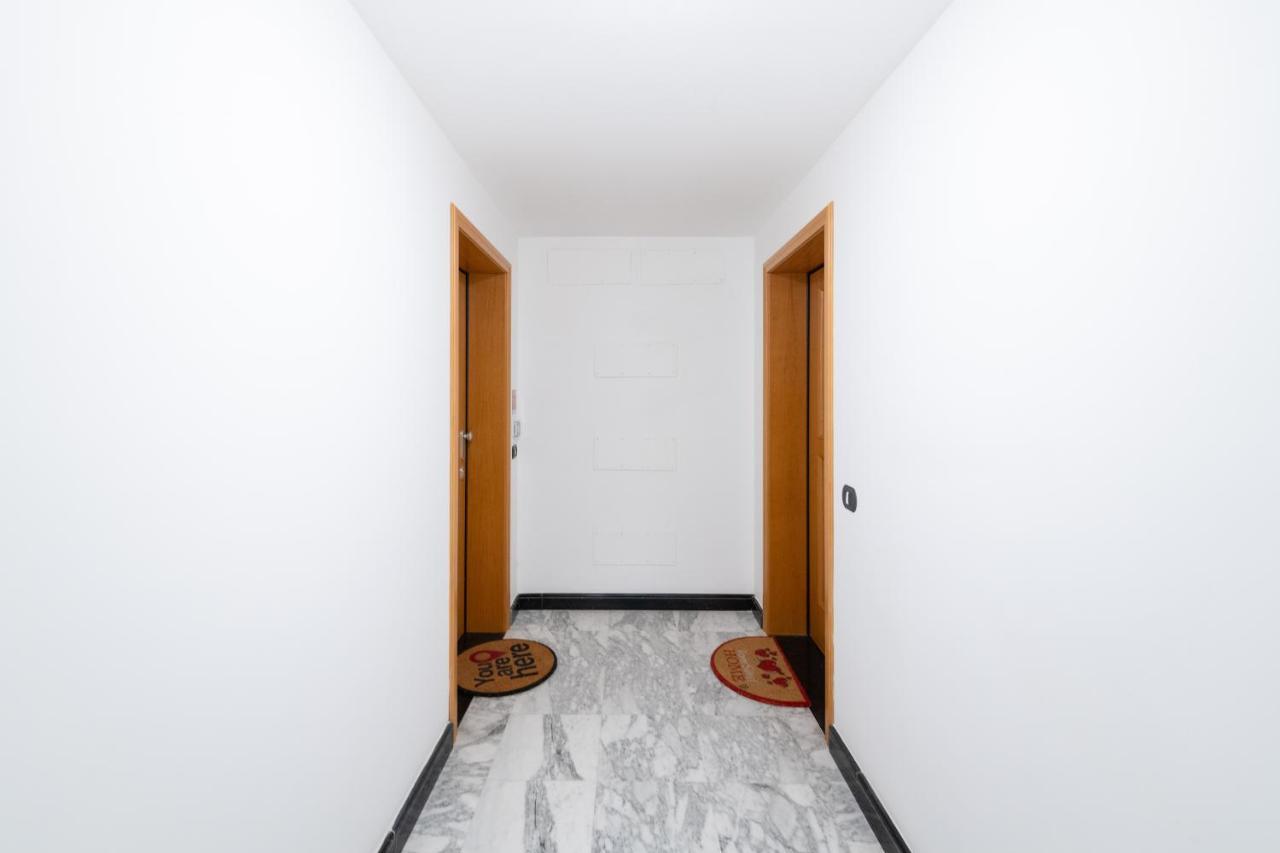 ローマCasa Andrew Newアパートメント エクステリア 写真
